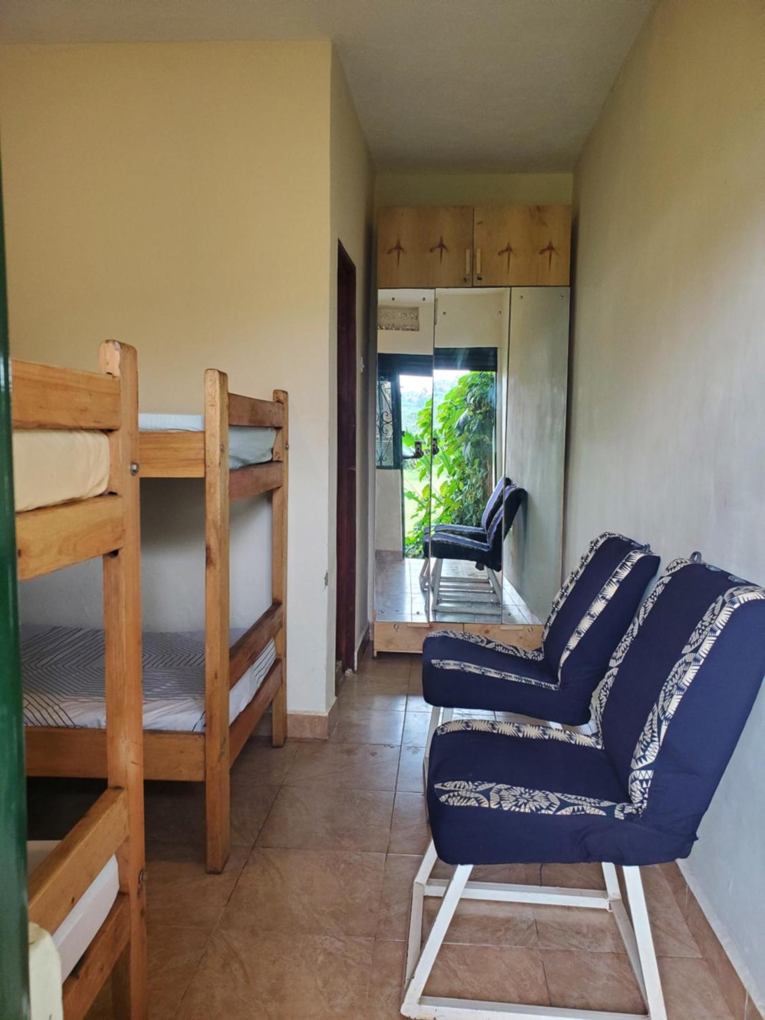 Gaia Eco Hub Bnb Bed and Breakfast Fort Portal Eksteriør billede