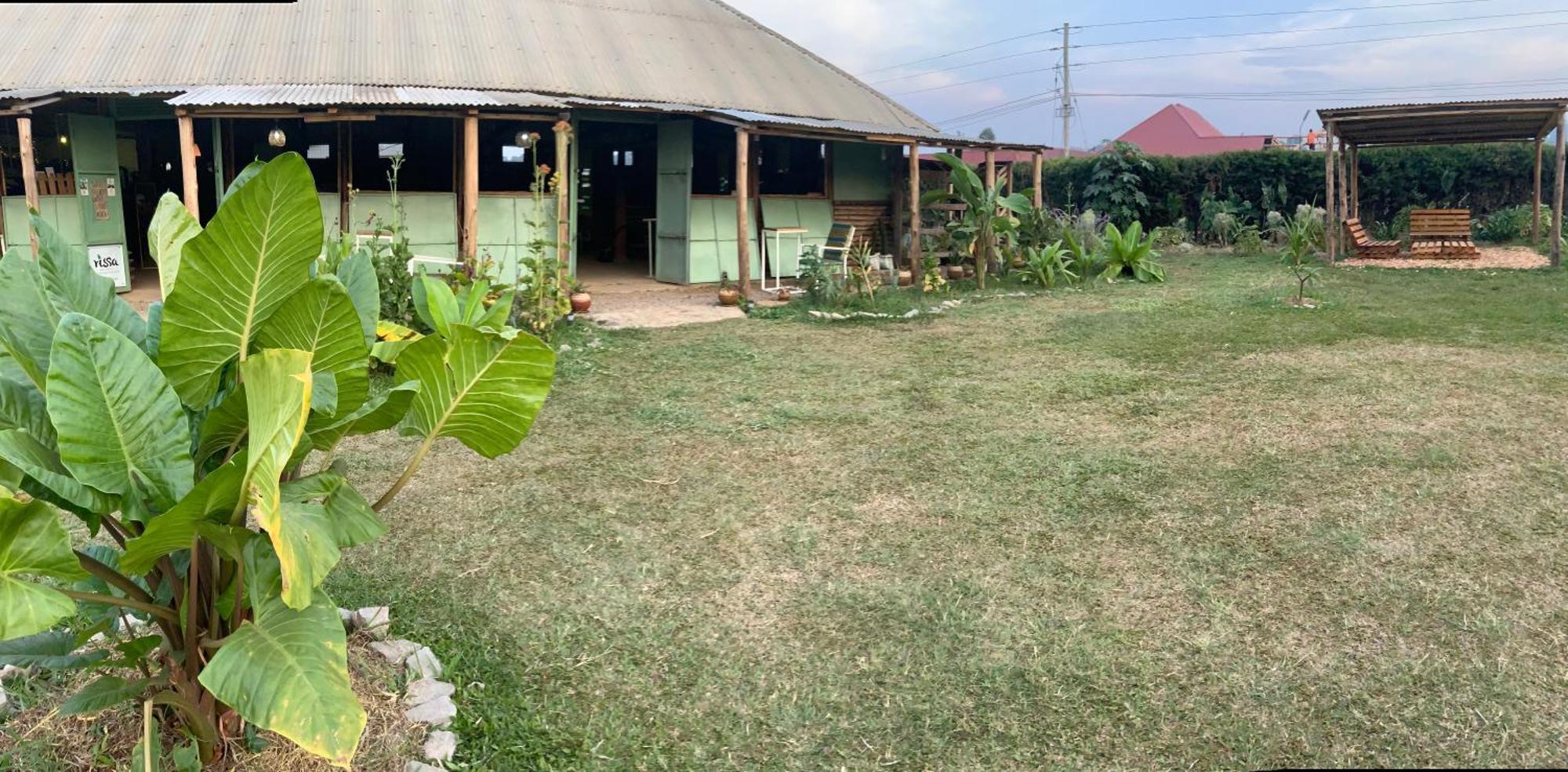 Gaia Eco Hub Bnb Bed and Breakfast Fort Portal Eksteriør billede