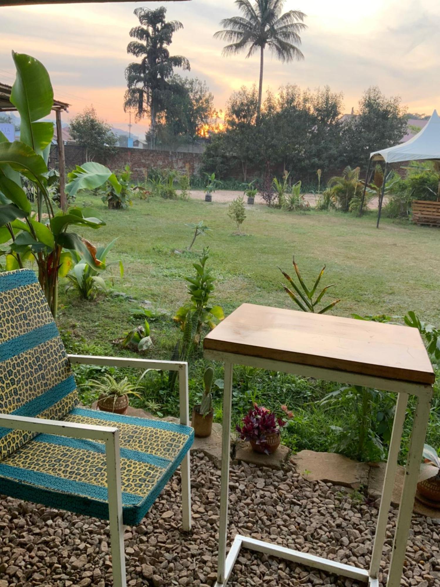 Gaia Eco Hub Bnb Bed and Breakfast Fort Portal Eksteriør billede